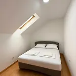 S&s Comfort Flat Apartman