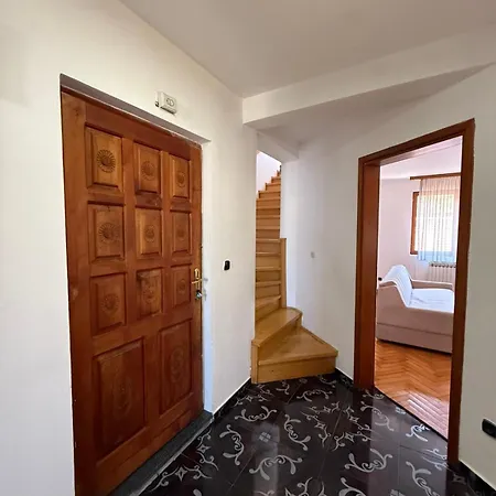 S&s Comfort Flat Konjic